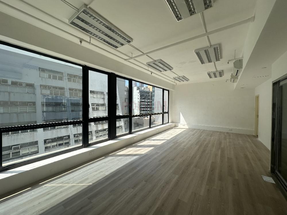 CS Tower - Office Interior 3.jpg                                                                               