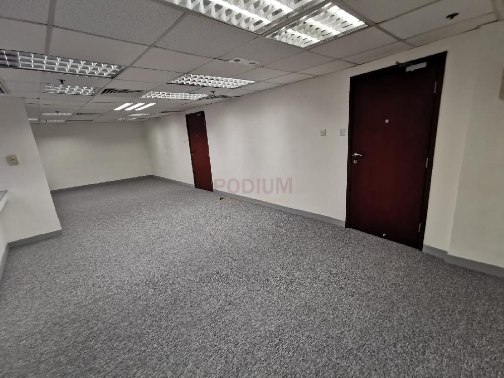 Beverly House                                                - Office Interior 1.JPG                                                                               