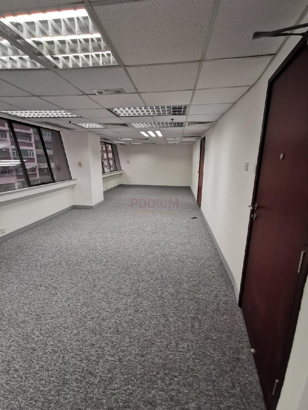 Beverly House                                                - Office Interior 2.JPG                                                                               