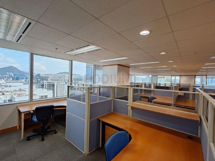 1111 King's Road (Cityplaza One) - Office Interior 3.jpg                                                                               