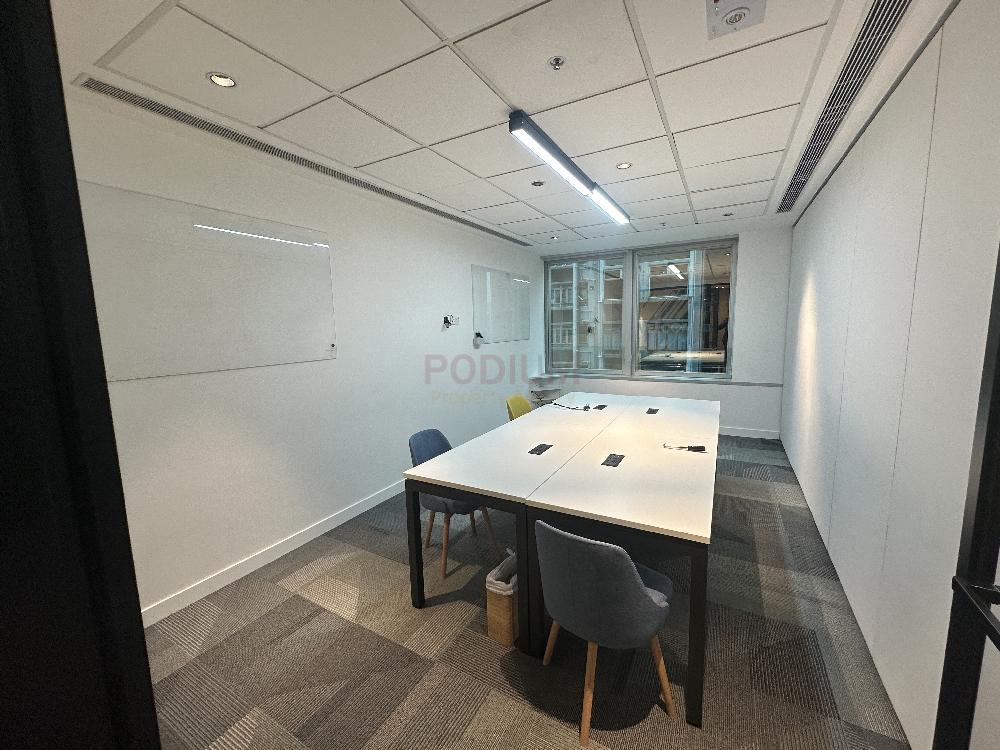 AIA Tower                                                    - Office Interior 5.jpg                                                                               