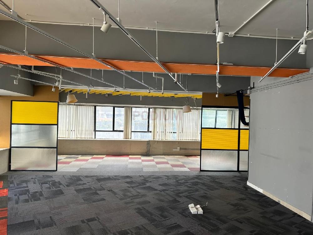 Arion Commercial Centre                                      Sheung Wan - Office Interior 1.JPG                                                                               