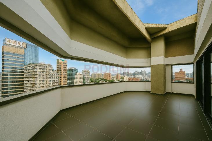 Energy Plaza                                                 Tsim Sha Tsui - Office Interior 1.jpg                                                                               