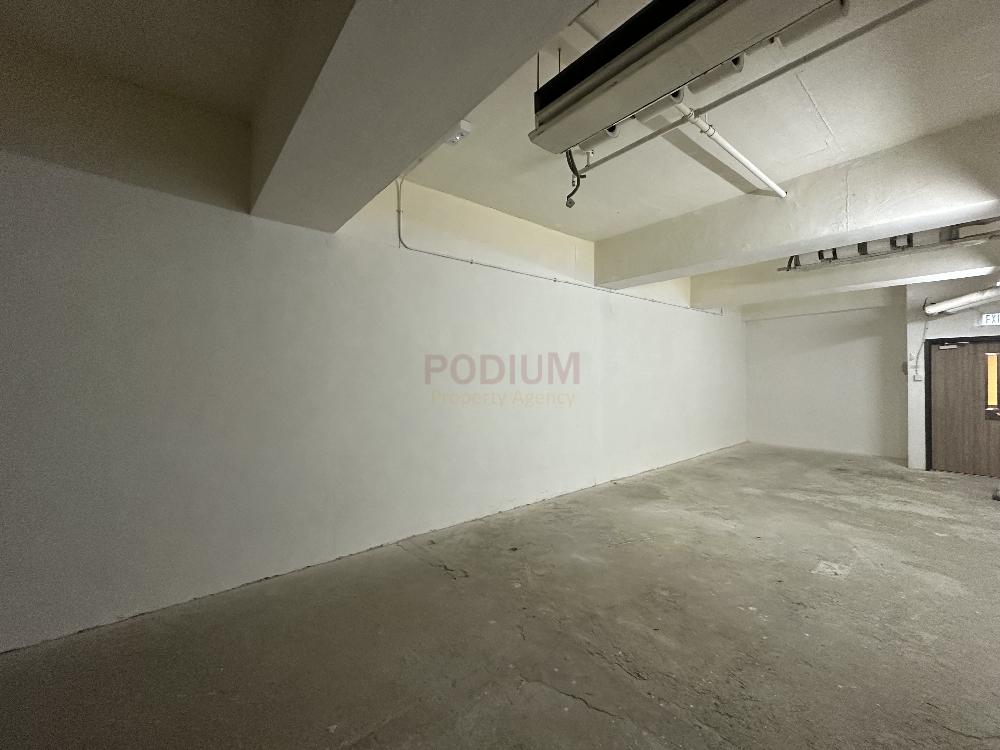 Remington Centre                                             - Office Interior 2.jpg                                                                               