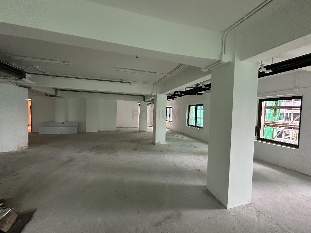 Chinachem Tower                                              - Office Interior 5.jpg                                                                               