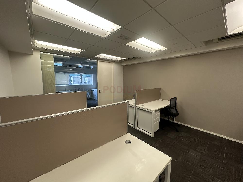 OfficePlus @Sheung Wan - Office Interior 1.jpg                                                                               