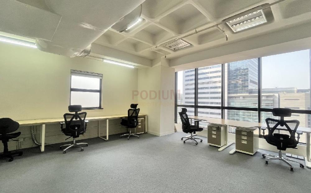 China Hong Kong Tower                                        - Office Interior 1.jpg                                                                               