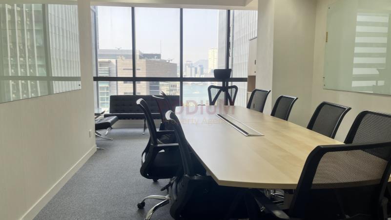 China Hong Kong Tower                                        - Office Interior 2.jpg                                                                               