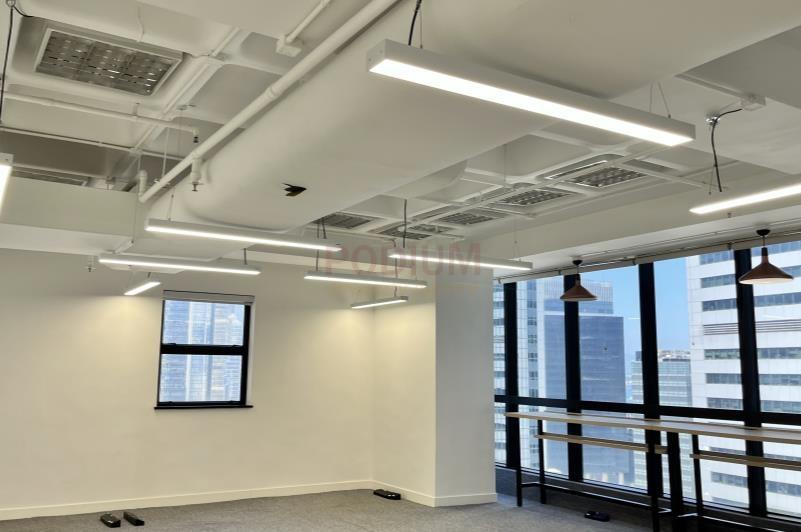 China Hong Kong Tower                                        - Office Interior 2.jpg                                                                               