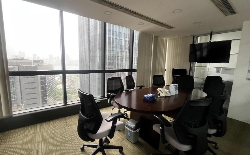 China Hong Kong Tower                                        - Office Interior 1.jpg                                                                               