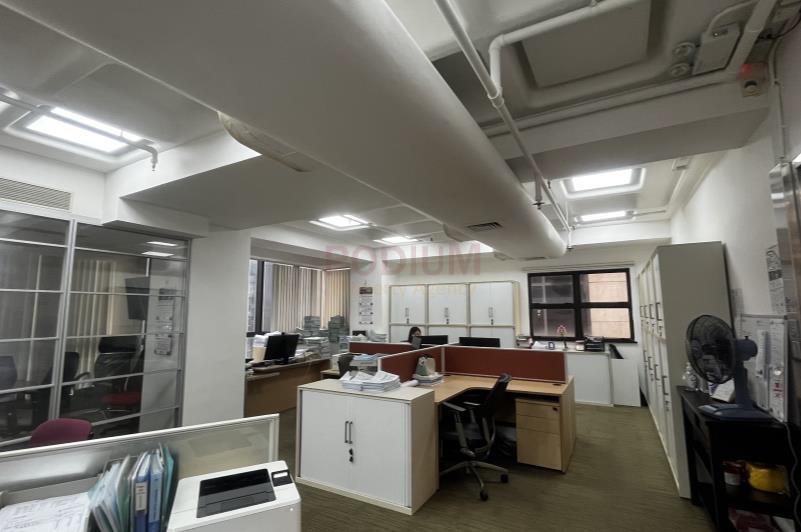 China Hong Kong Tower                                        - Office Interior 2.jpg                                                                               