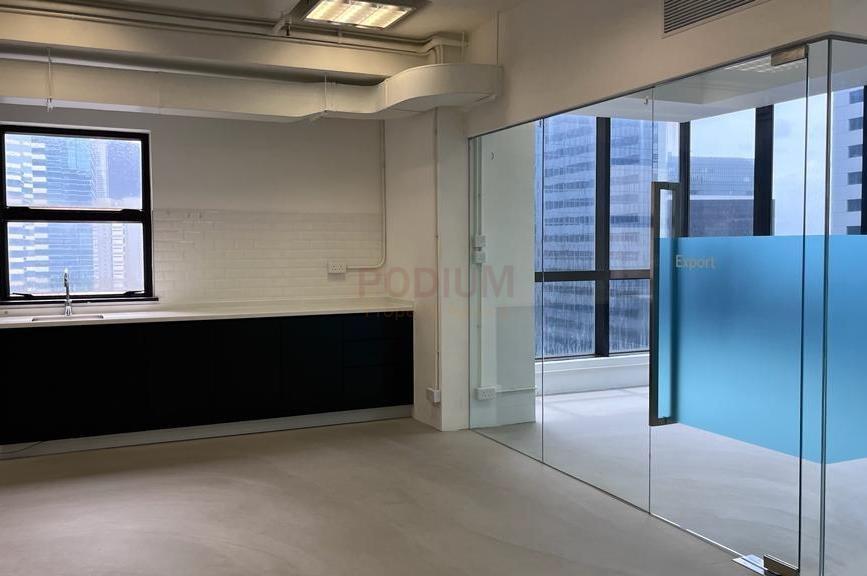 China Hong Kong Tower                                        - Office Interior 2.jpg                                                                               