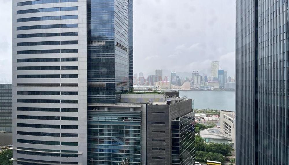 China Hong Kong Tower                                        - Office View 1.jpg                                                                                   
