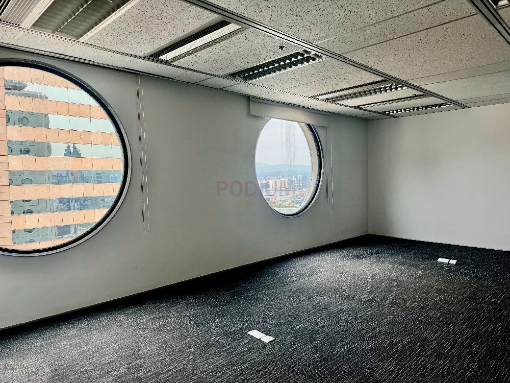 中環怡和大廈                                                     Jardine House                                                Central