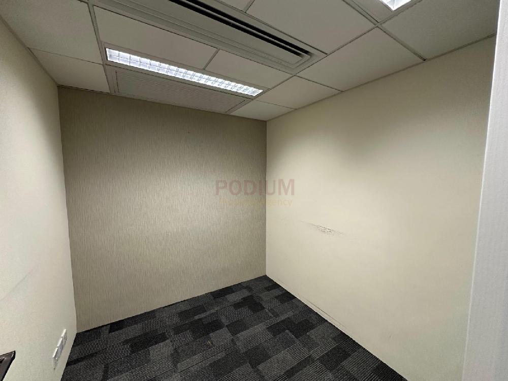 上環南豐大廈                                                     Nan Fung Tower                                               Sheung Wan