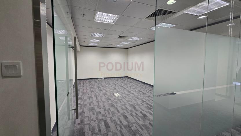 灣仔華潤大廈                                                     China Resources Building                                     Wan Chai