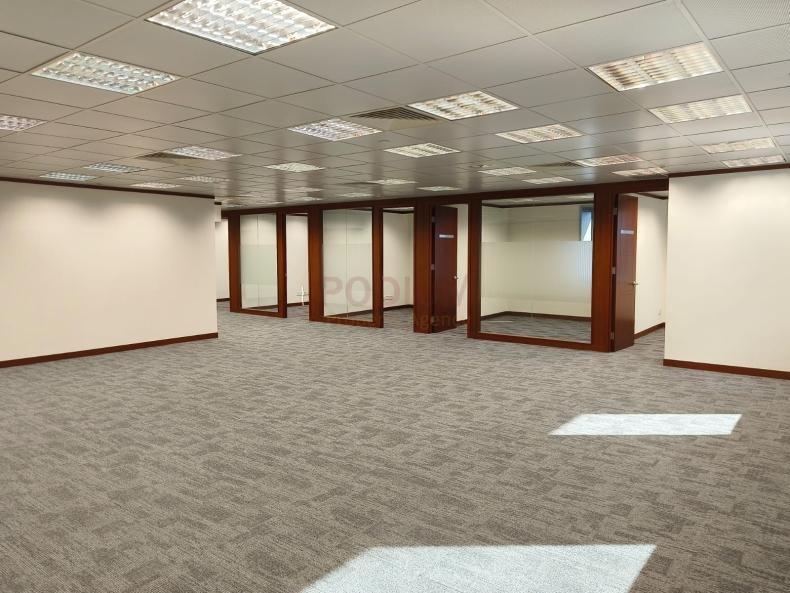 灣仔華潤大廈                                                     China Resources Building                                     Wan Chai