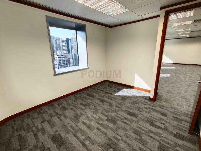 灣仔華潤大廈                                                     China Resources Building                                     Wan Chai