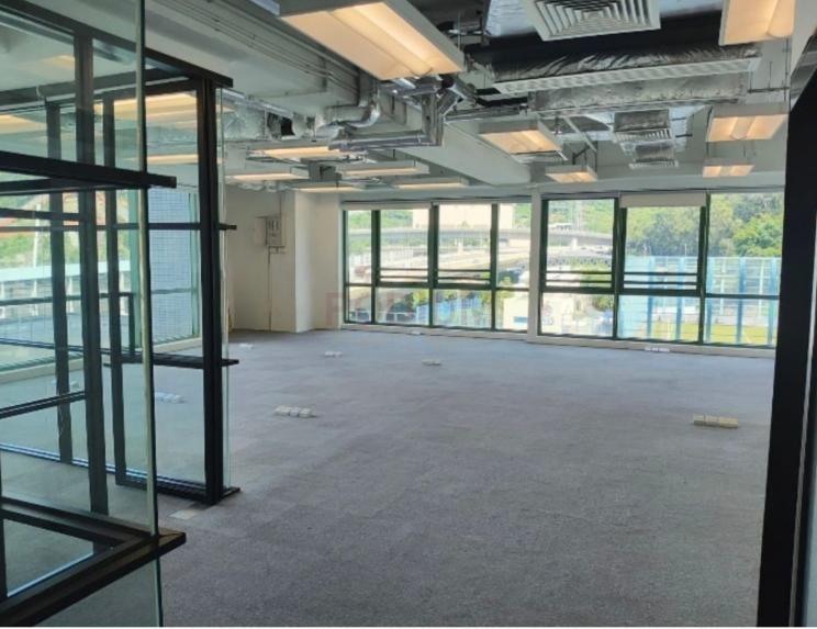 長沙灣西港都會中心                                                 West Gate Tower                                              Cheung Sha Wan