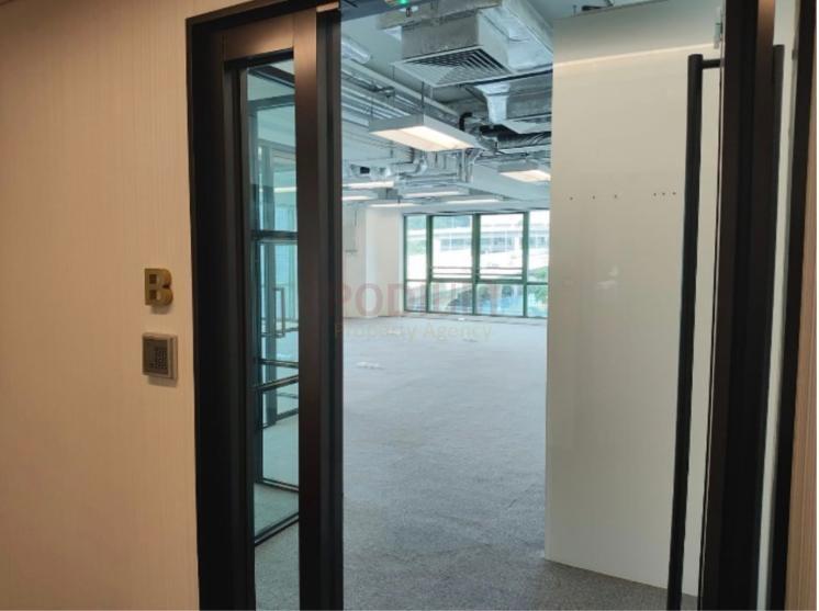 長沙灣西港都會中心                                                 West Gate Tower                                              Cheung Sha Wan