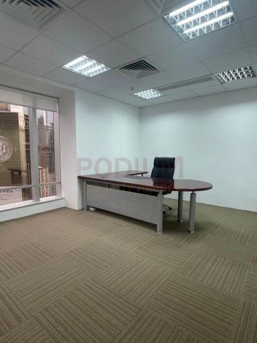 中環中央廣場                                                     The Centrium                                                 Central