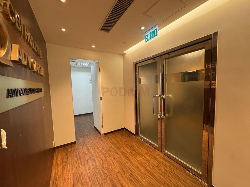 中環中央廣場                                                     The Centrium                                                 Central