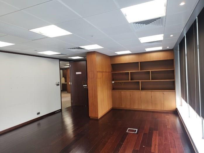 黃竹坑嘉尚匯                                                       Vertical Sq                                                  Wong Chuk Hang