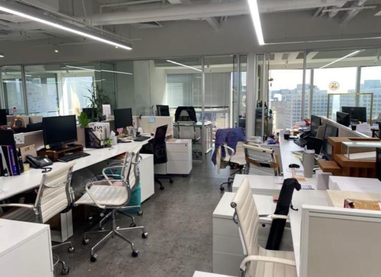 中環中央廣場                                                     The Centrium                                                 Central