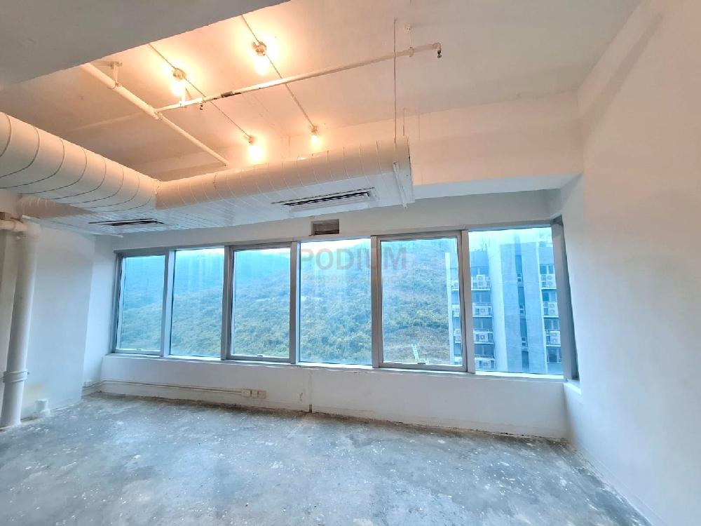 Yan's Tower                                                  Wong Chuk Hang - Office Interior 1.jpg                                                                               