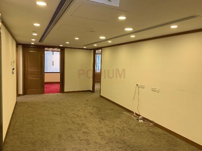 Shui On Centre                                               Wan Chai - Office Interior 1.jpg                                                                               