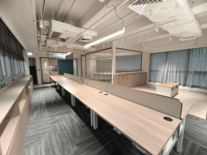 Somptueux Central                                            Central - Office Interior 1.jpg                                                                               