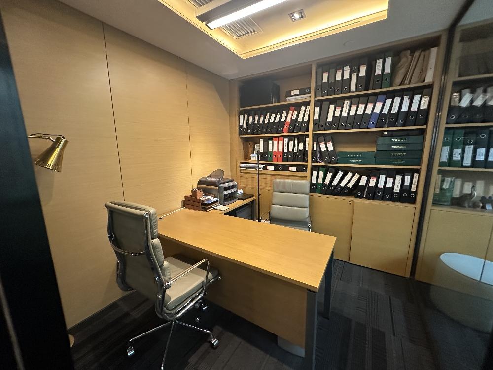 灣仔北海中心 CNT Tower                                                    Wan Chai