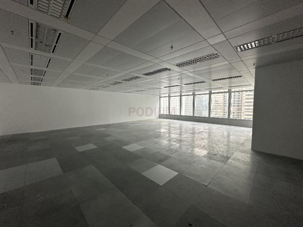 Two International Finance Centre (Two IFC) Central - Office Interior 1.jpeg                                                                              