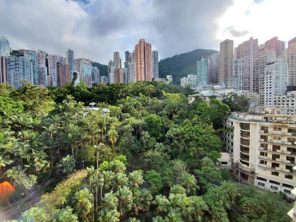 中環香港鑽石會大廈                                               Hong Kong Diamond Exchange Building Central