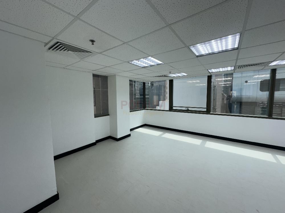 Lucky Building                                               Central - Office Interior 1.jpeg                                                                              