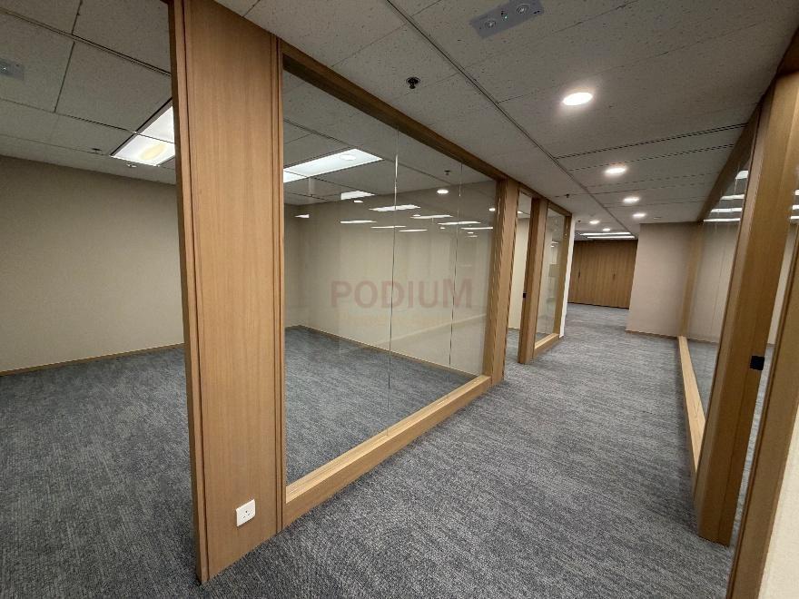 中環律敦治中心 - 帝納大廈 Ruttonjee Centre - Dina House  Central