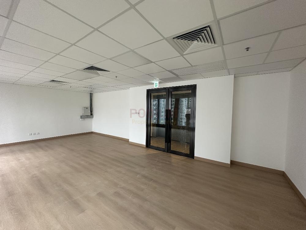 FLK Tower Wan Chai - Office Interior 1.jpeg                                                                              