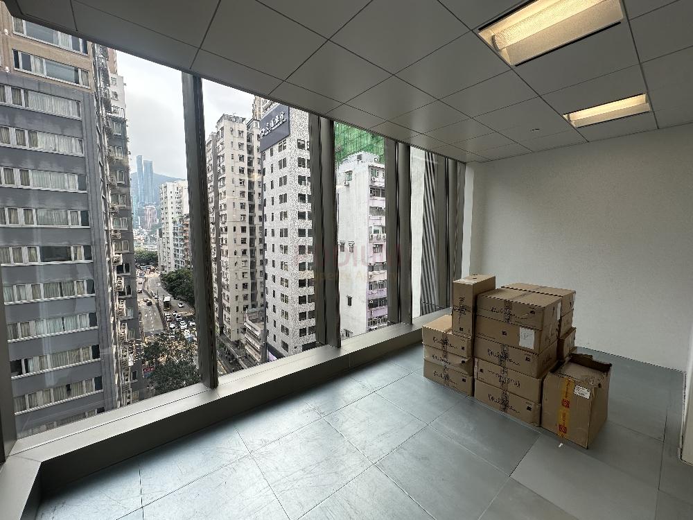 灣仔軒尼詩道369號 369 Hennessy Road Wan Chai