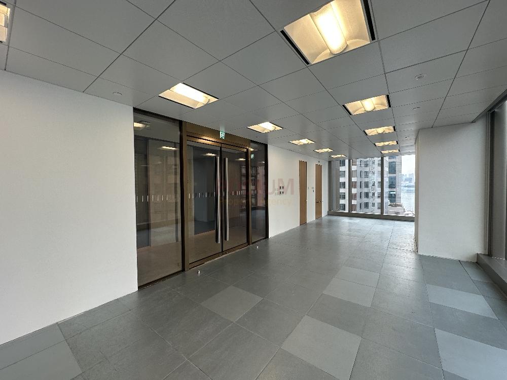 灣仔軒尼詩道369號 369 Hennessy Road Wan Chai