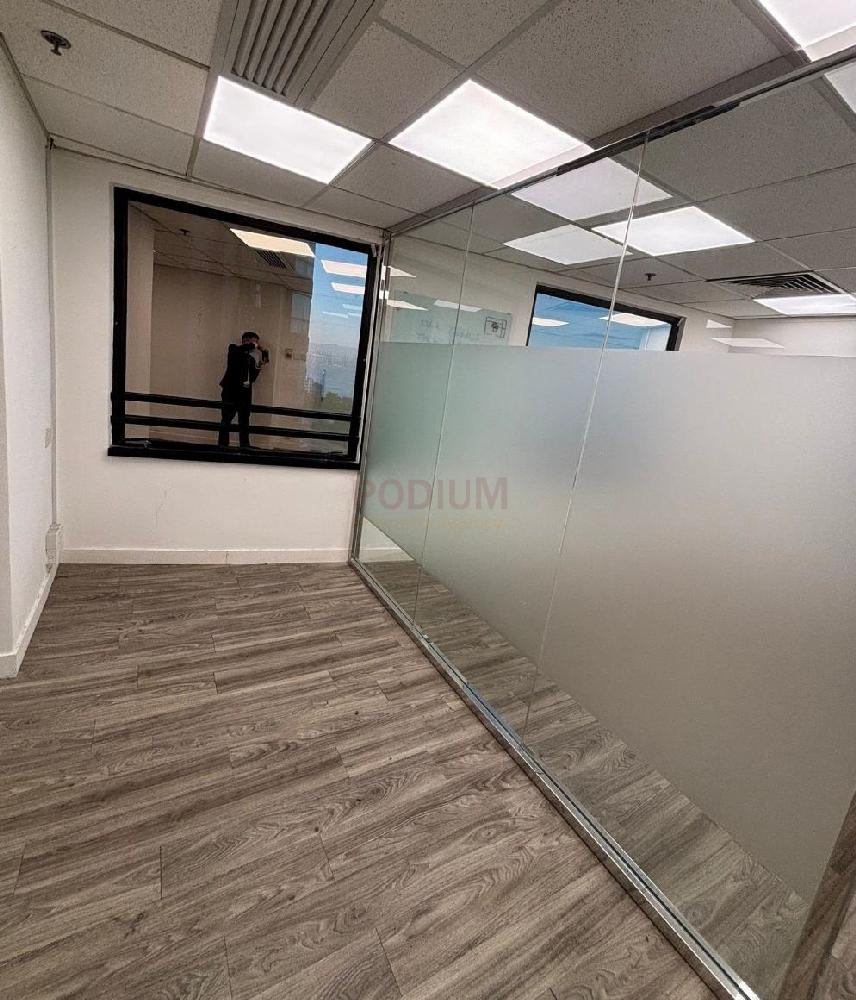 上環信光商業大廈                                                 Shun Kwong Commercial Building Sheung Wan
