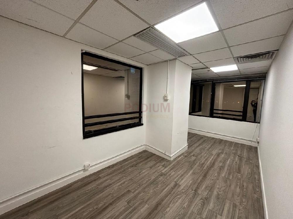 上環信光商業大廈                                                 Shun Kwong Commercial Building Sheung Wan