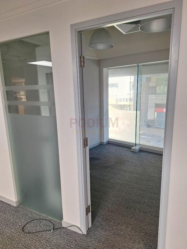 上環信光商業大廈                                                 Shun Kwong Commercial Building Sheung Wan