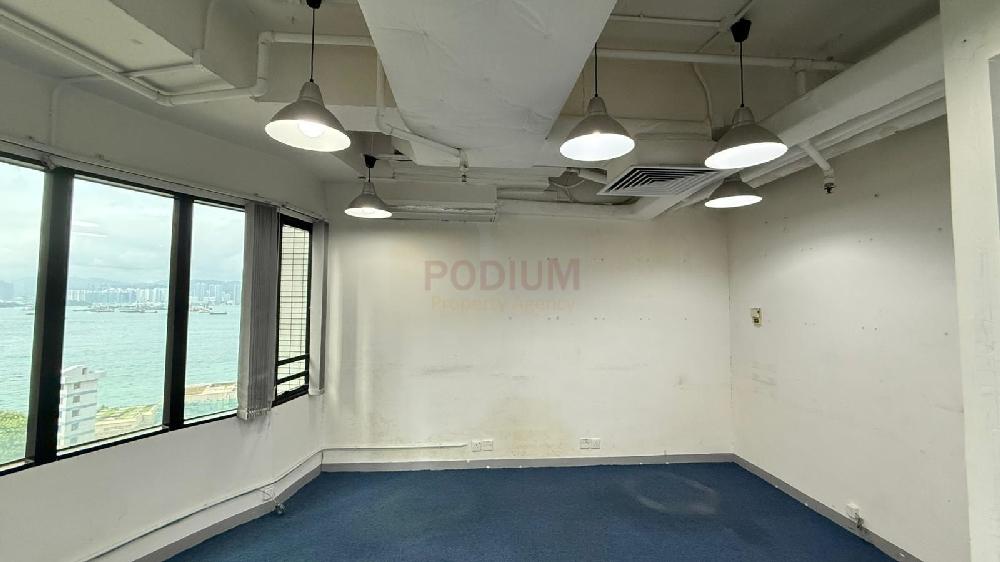 Shun Kwong Commercial Building Sheung Wan - Office Interior 1.jpg                                                                               