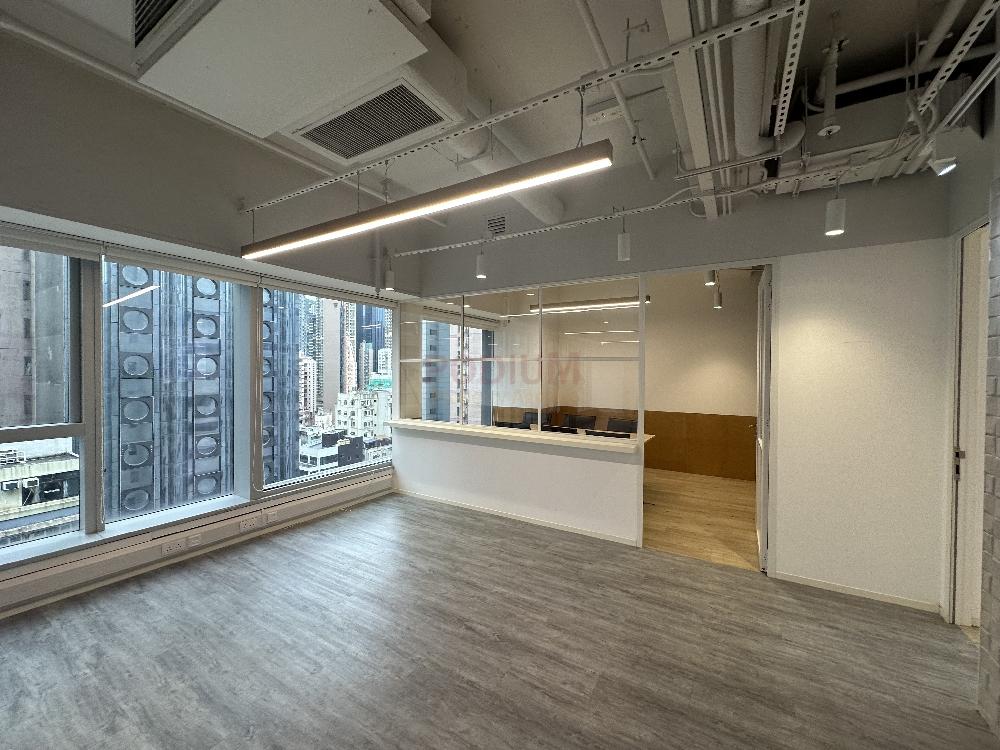 灣仔軒尼詩道239號 239 Hennessy Road Wan Chai