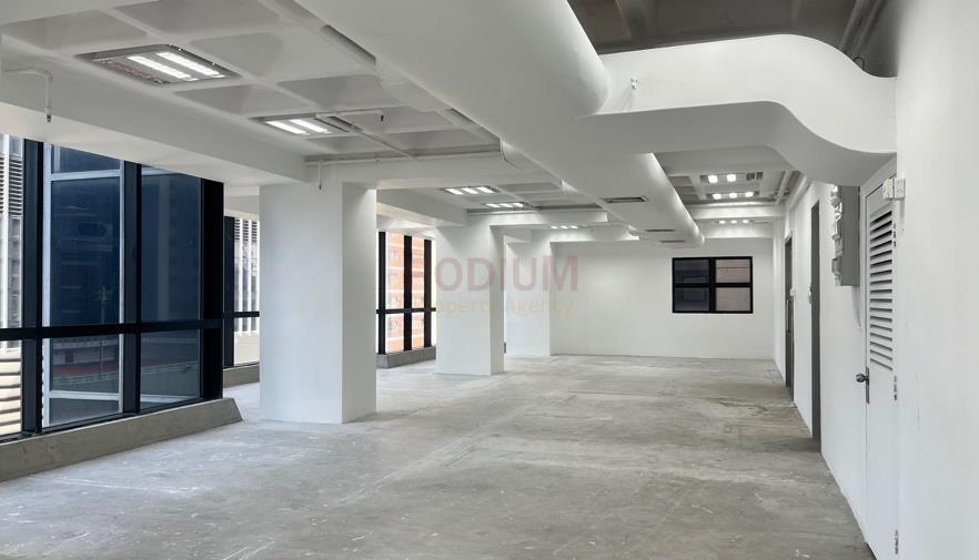 灣仔中港大廈                                                     China Hong Kong Tower                                        Wan Chai