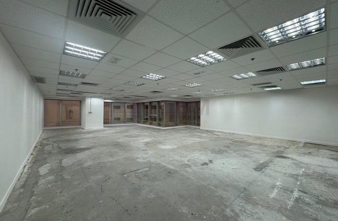 中環中央廣場                                                     The Centrium                                                 Central