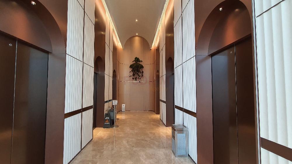 紅磡國際都會                                                     The Metropolis                                               Hung Hom