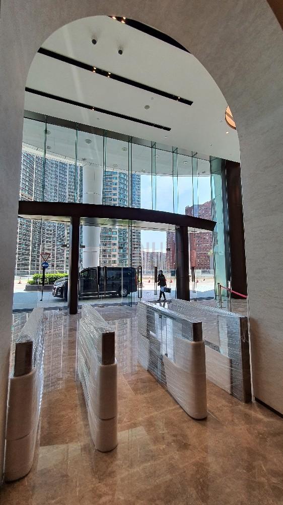 紅磡國際都會                                                     The Metropolis                                               Hung Hom