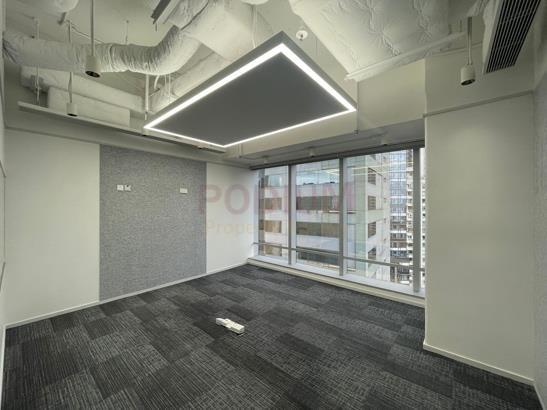 中環中央廣場                                                     The Centrium                                                 Central