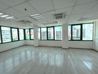 Capricorn Centre                                             Prince Edward - Office Interior 1.JPG                                                                               